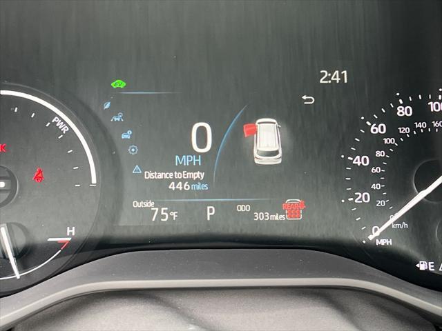 new 2025 Toyota Sienna car, priced at $43,385