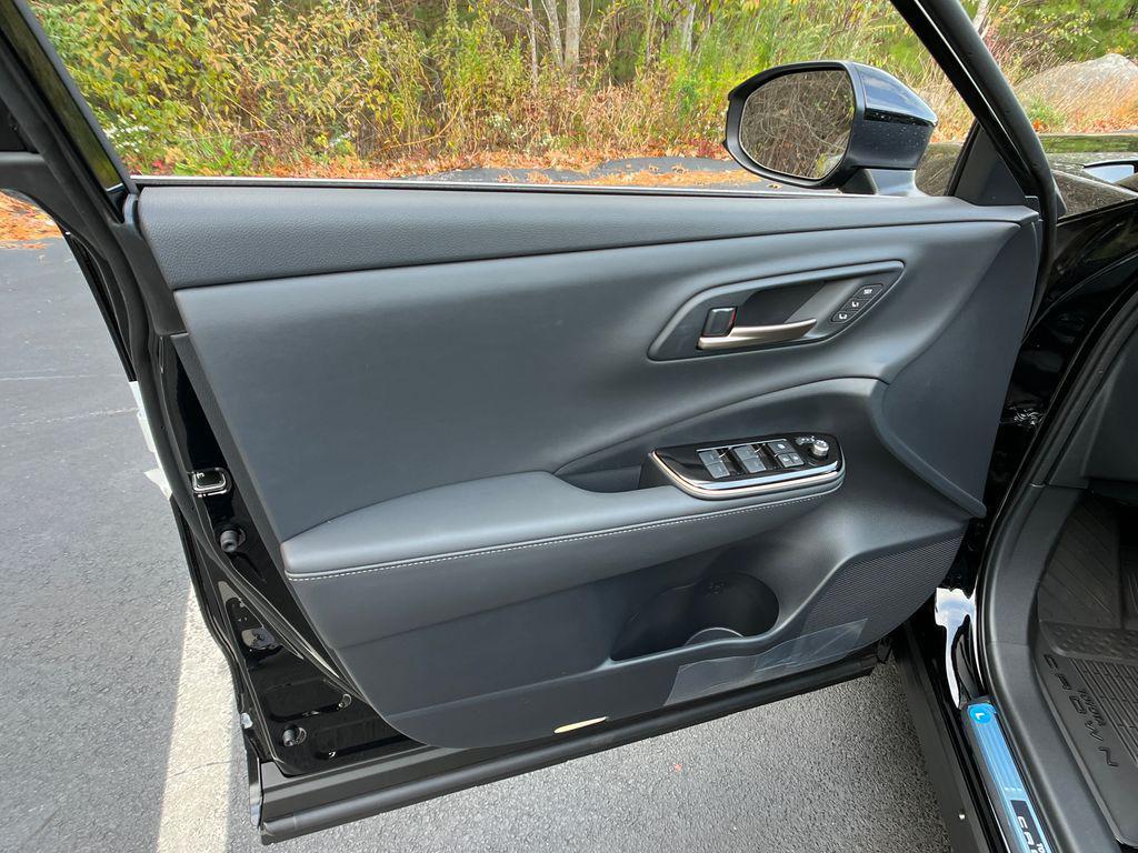 new 2025 Toyota Crown Signia car, priced at $52,550