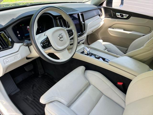used 2022 Volvo XC60 car, priced at $43,995