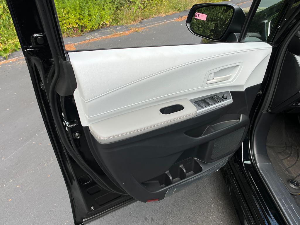 new 2025 Toyota Sienna car, priced at $43,465