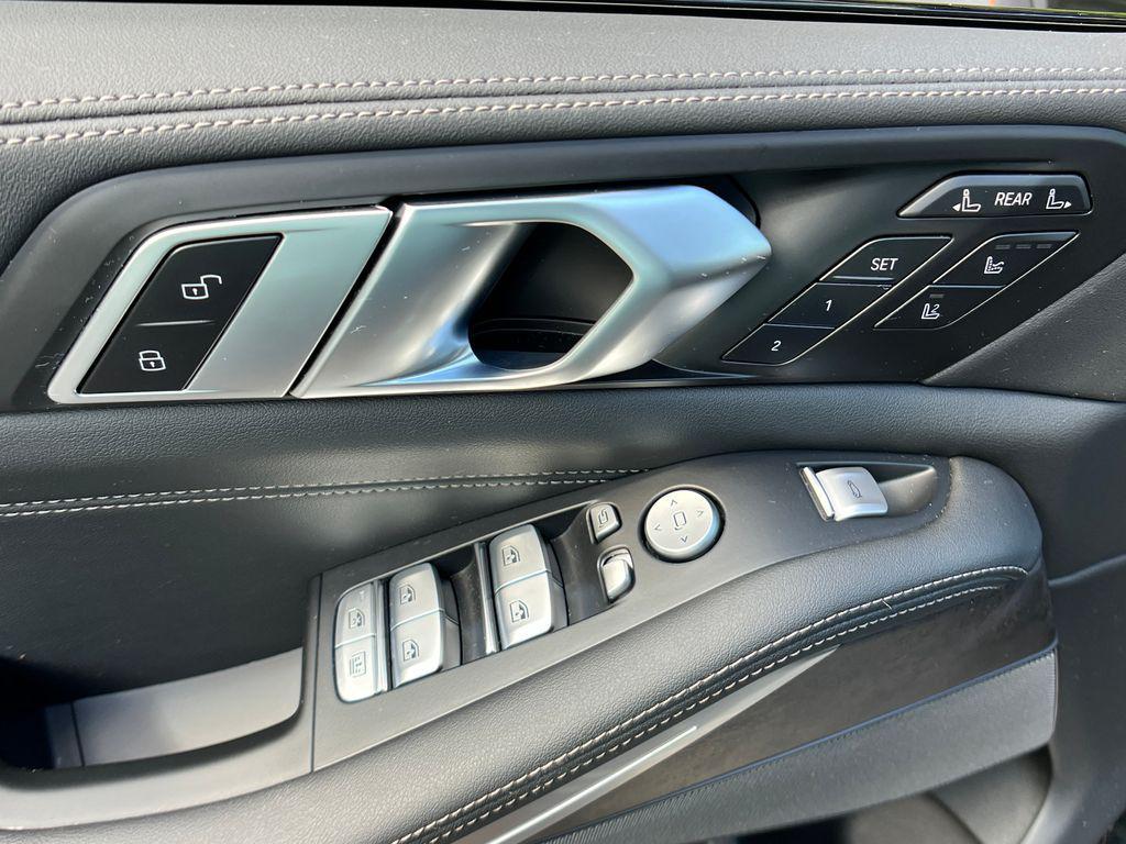 used 2025 BMW X7 car, priced at $79,979