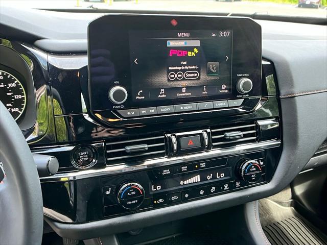 used 2025 Nissan Pathfinder car, priced at $43,548