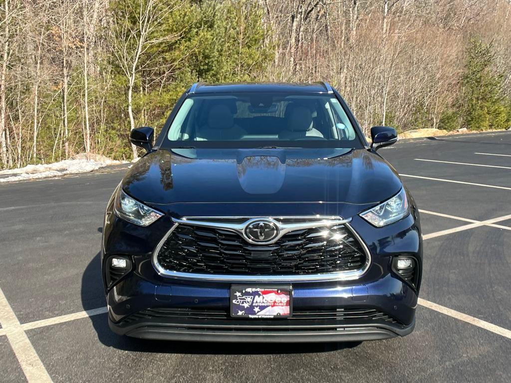 used 2020 Toyota Highlander car, priced at $37,608