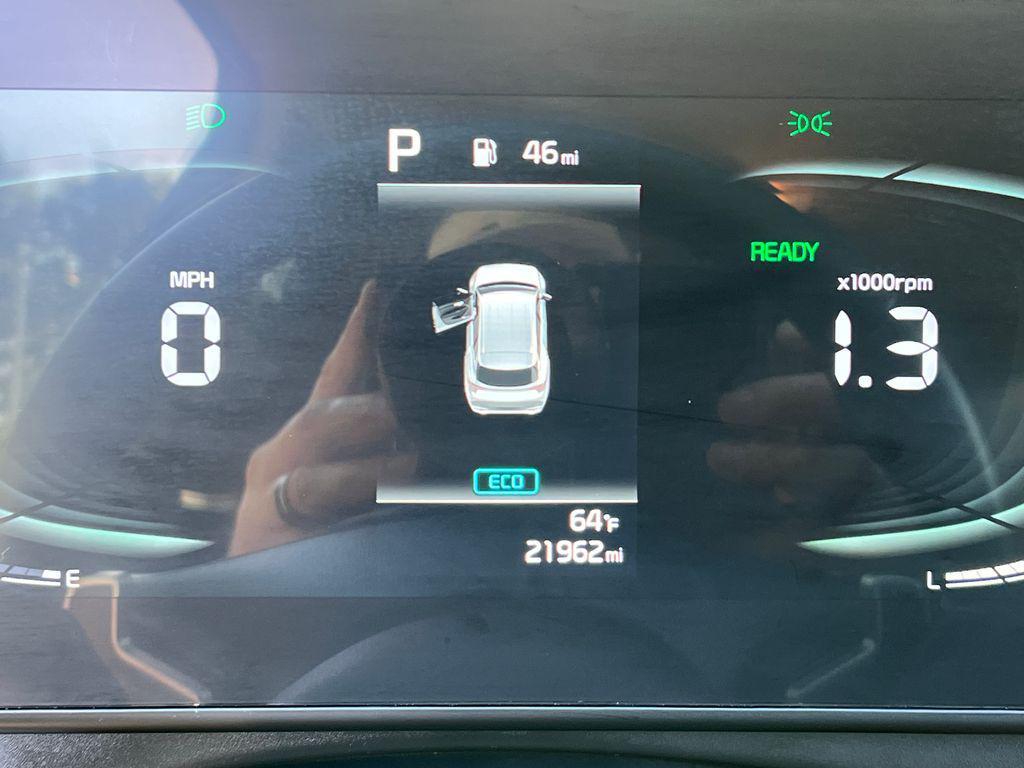 used 2024 Kia Sportage Hybrid car, priced at $28,398