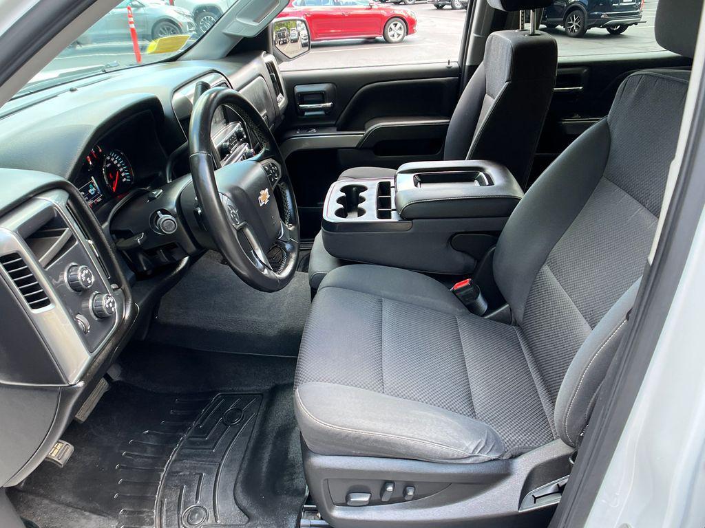 used 2018 Chevrolet Silverado 1500 car, priced at $25,364
