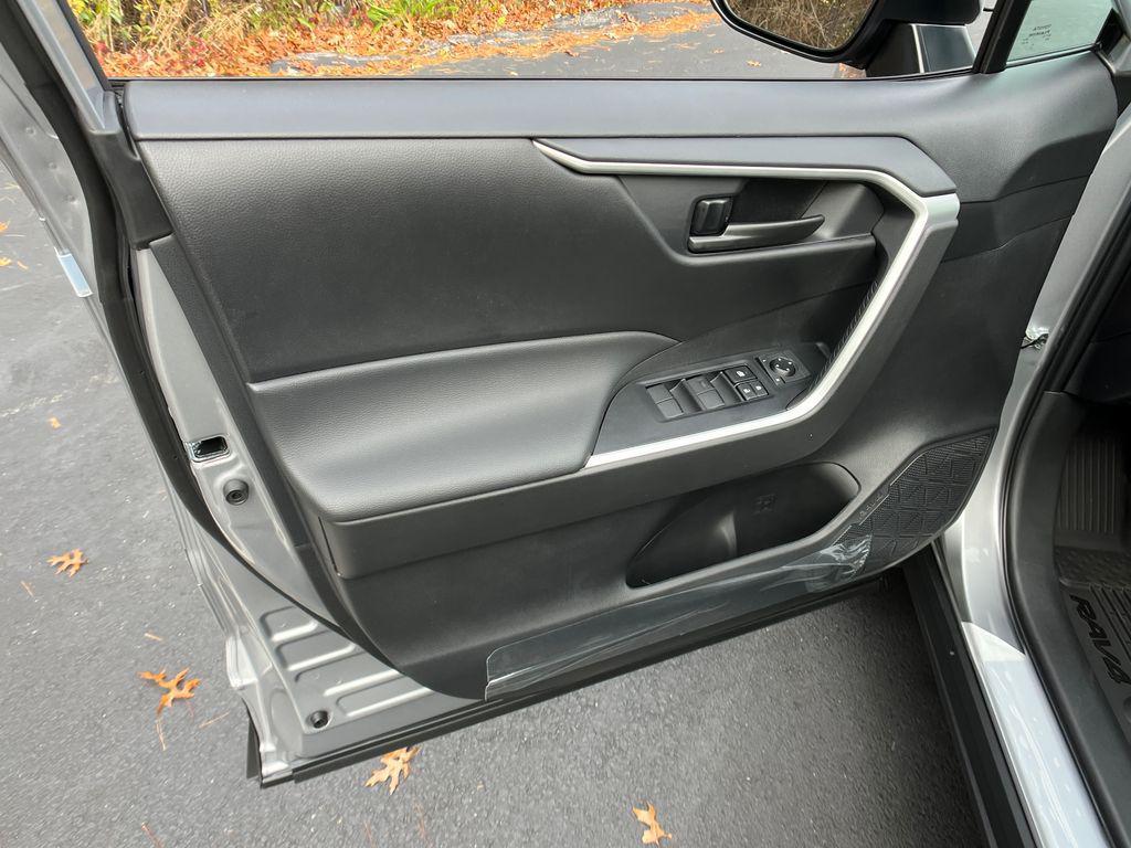 new 2025 Toyota RAV4 car, priced at $32,352