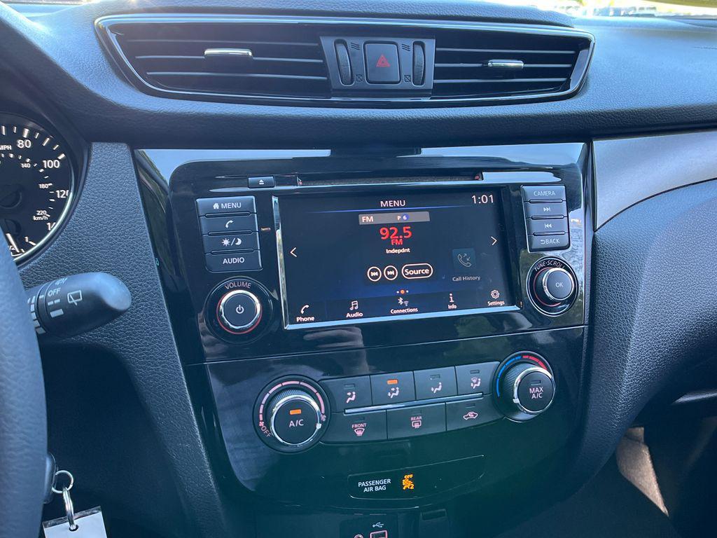 used 2020 Nissan Rogue Sport car, priced at $17,325