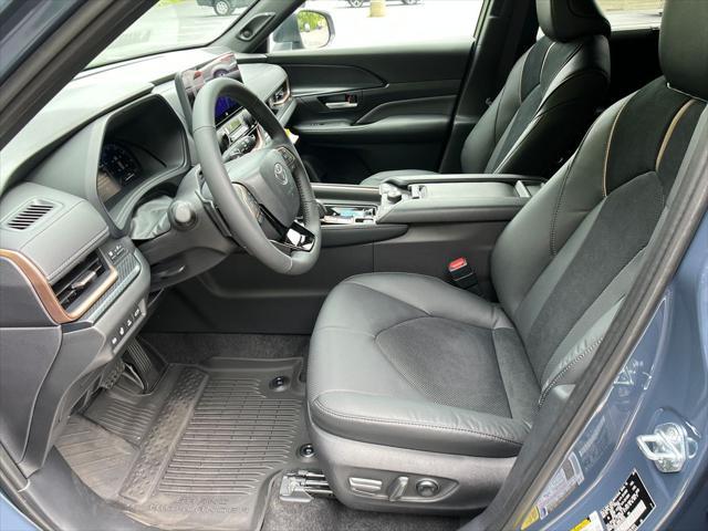 new 2025 Toyota Grand Highlander Hybrid car, priced at $61,263