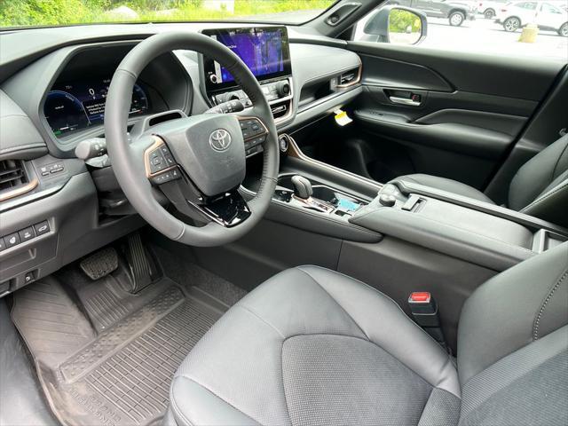 new 2025 Toyota Grand Highlander Hybrid car, priced at $61,263