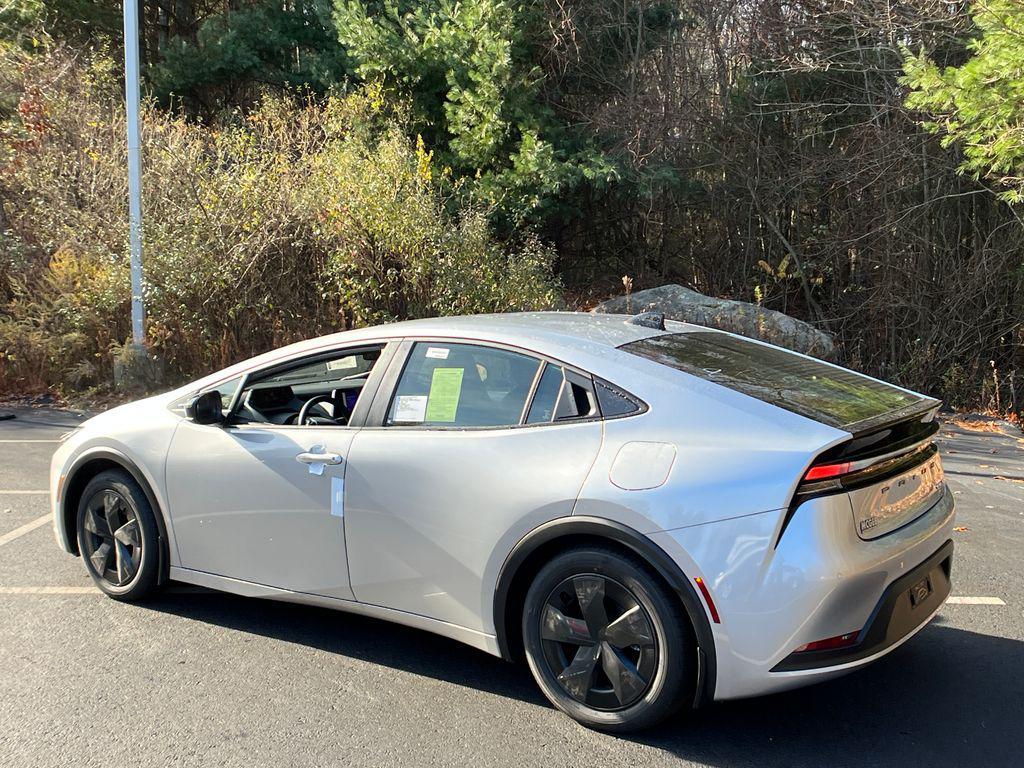 new 2026 Toyota Prius Plug-In Hybrid car, priced at $34,543