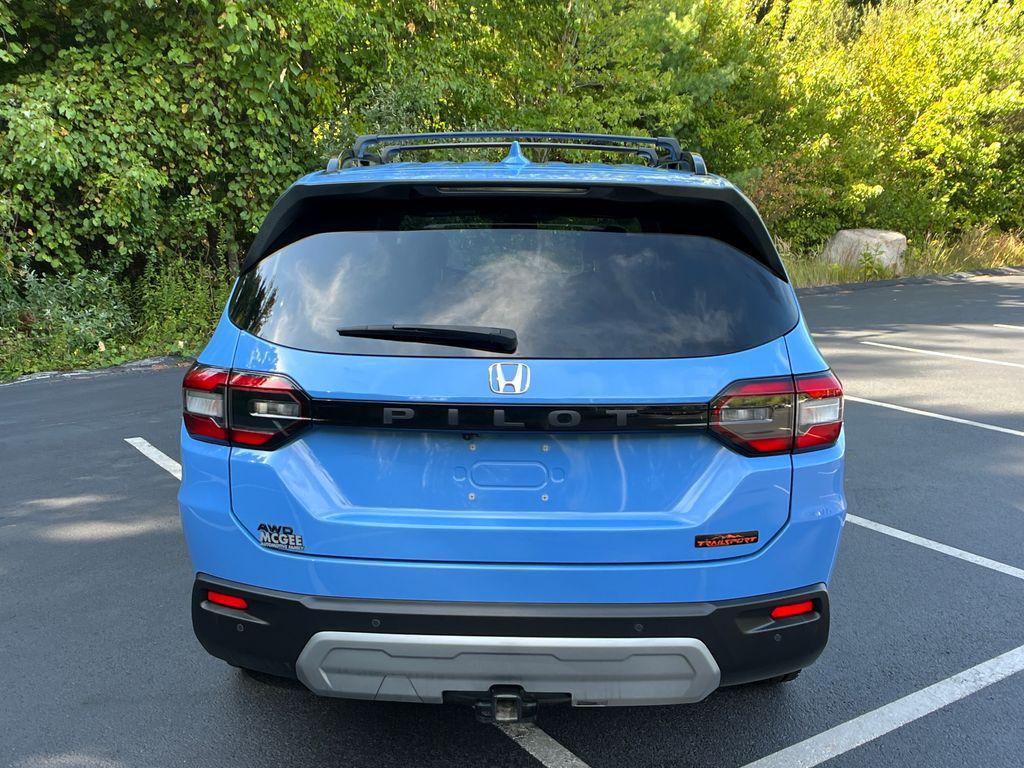 used 2023 Honda Pilot car, priced at $39,989