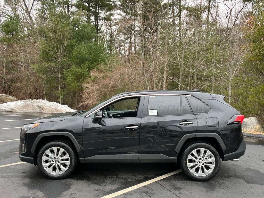 new 2025 Toyota RAV4 car, priced at $40,043