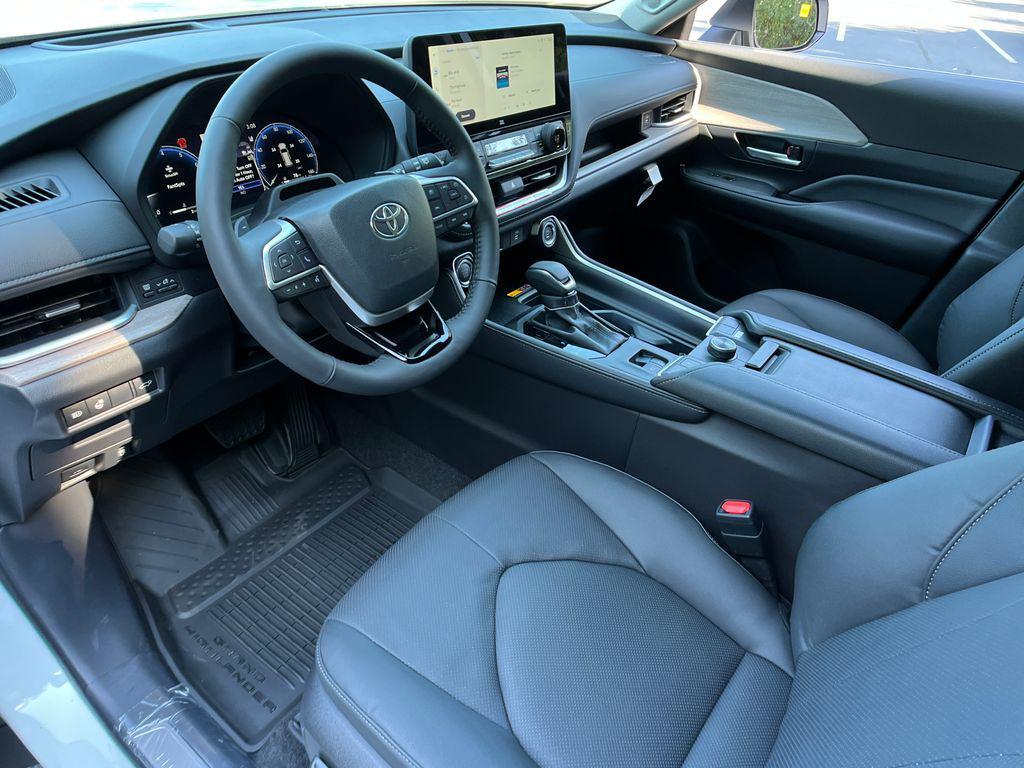 new 2025 Toyota Grand Highlander car, priced at $56,708