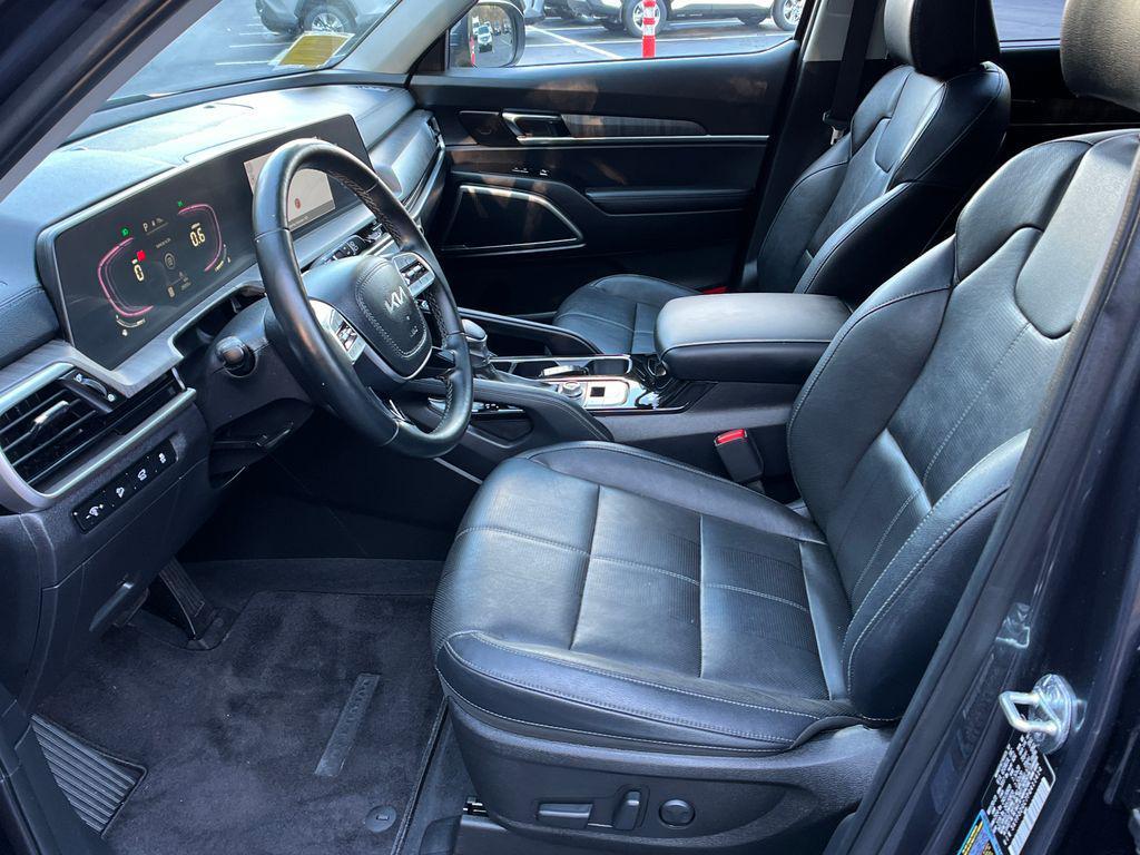 used 2023 Kia Telluride car, priced at $36,859