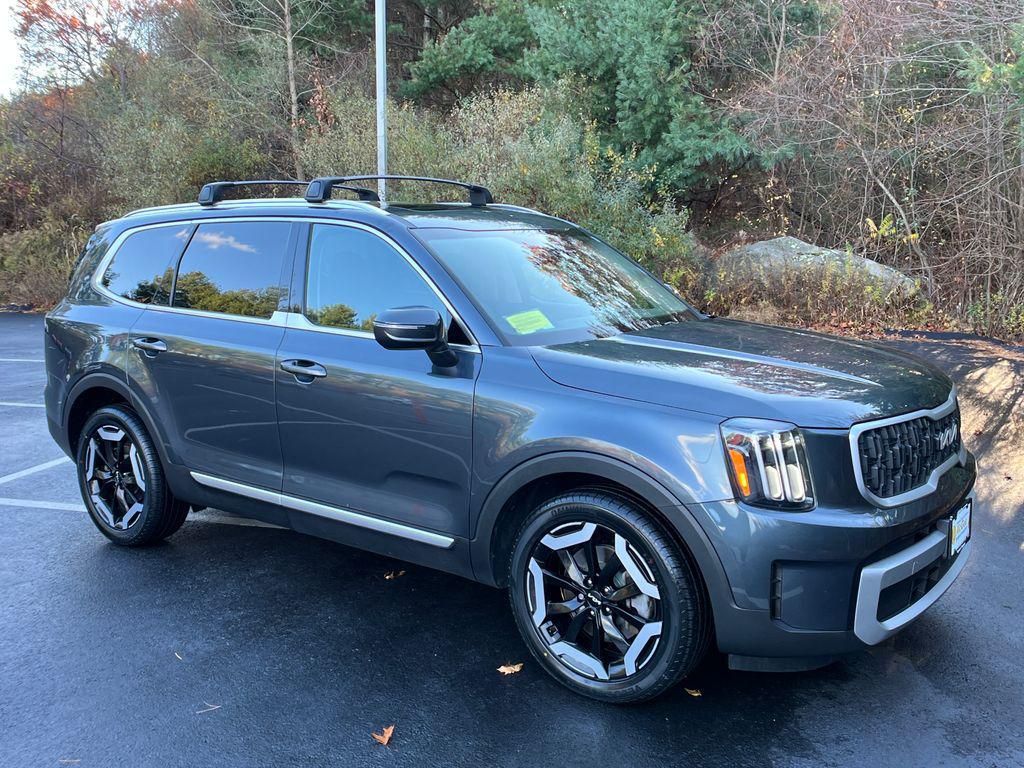 used 2023 Kia Telluride car, priced at $36,859