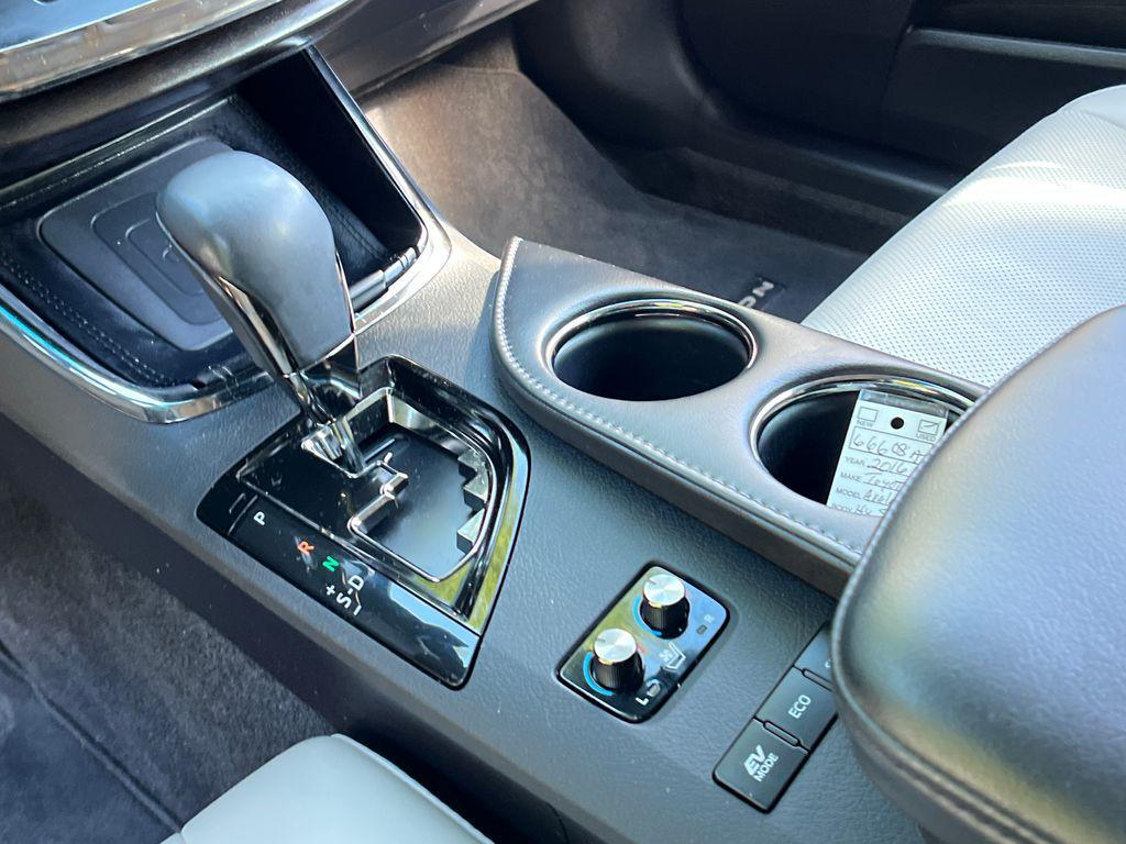 used 2016 Toyota Avalon Hybrid car, priced at $18,925