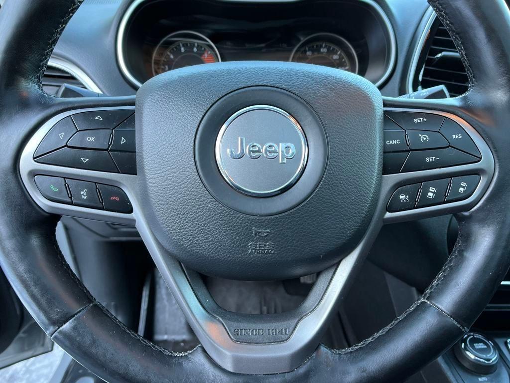 used 2021 Jeep Cherokee car, priced at $21,419