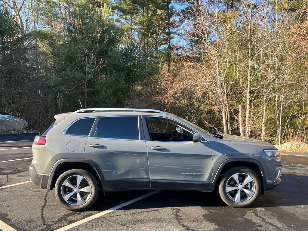 used 2021 Jeep Cherokee car, priced at $23,506