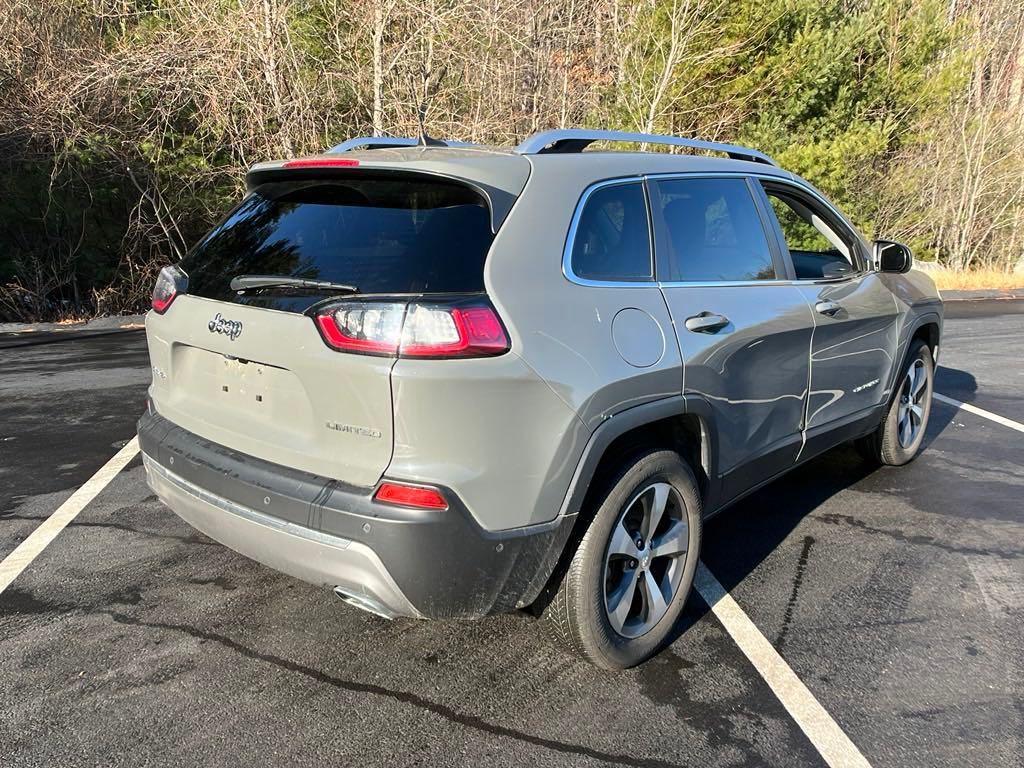 used 2021 Jeep Cherokee car, priced at $23,506