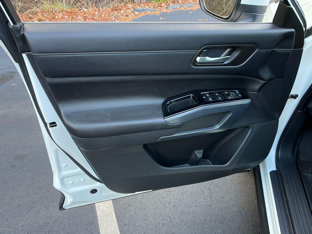 used 2024 Nissan Pathfinder car, priced at $33,483