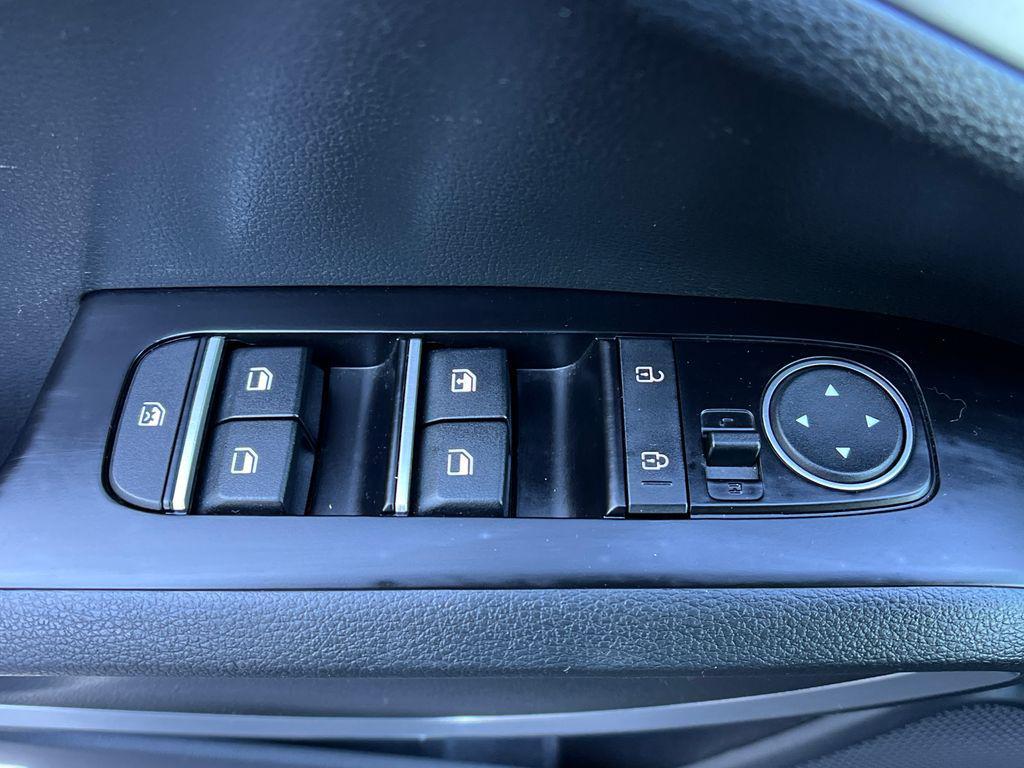 used 2022 Kia Soul car, priced at $14,878