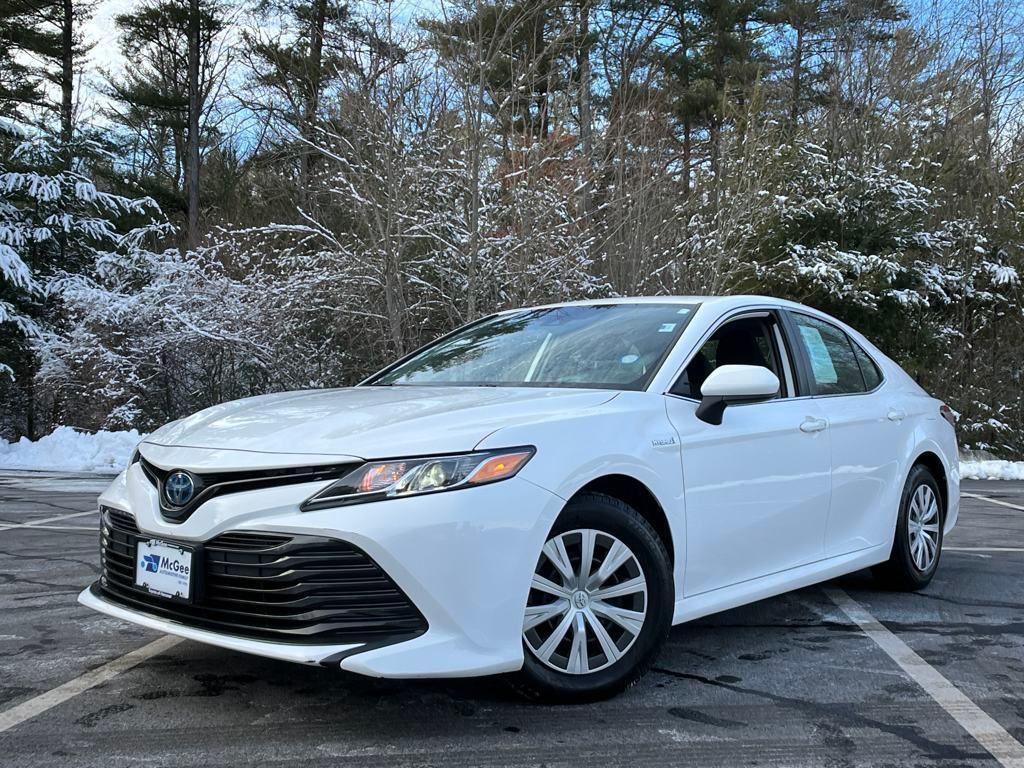 used 2020 Toyota Camry Hybrid car, priced at $24,491