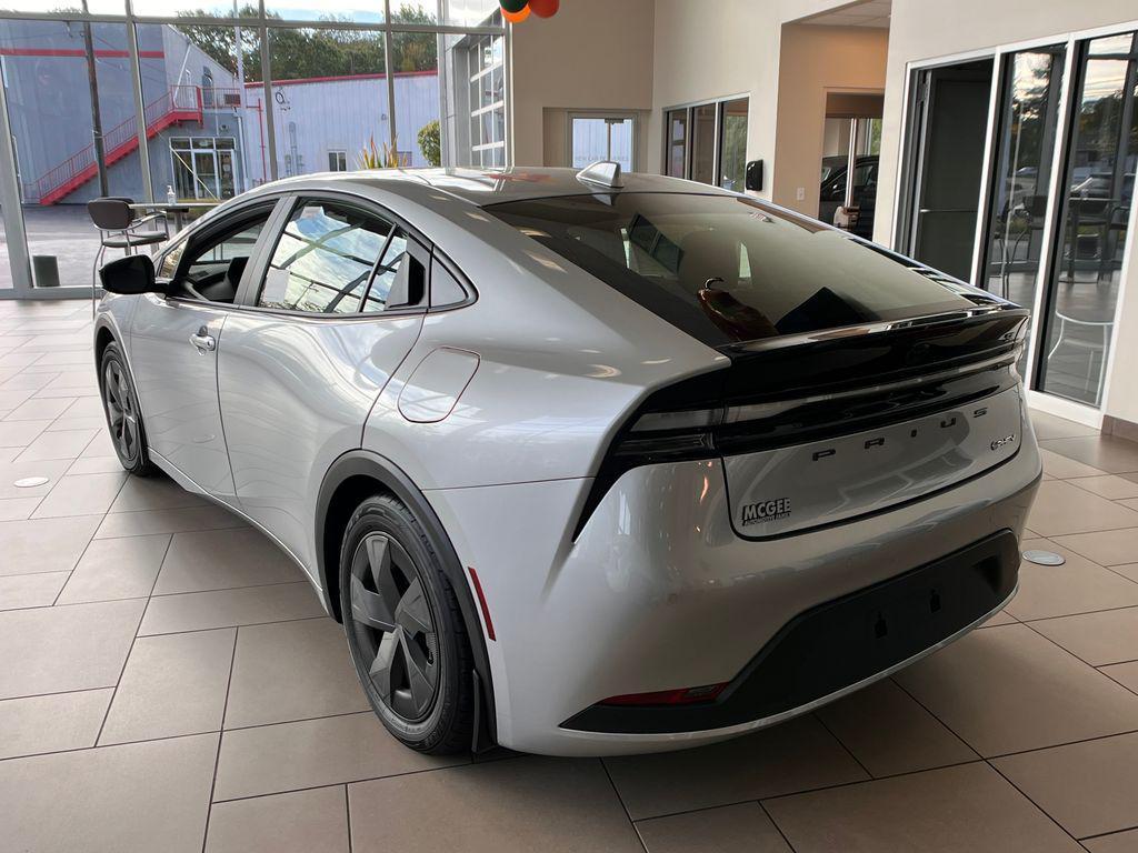 new 2025 Toyota Prius Plug-In Hybrid car, priced at $34,269
