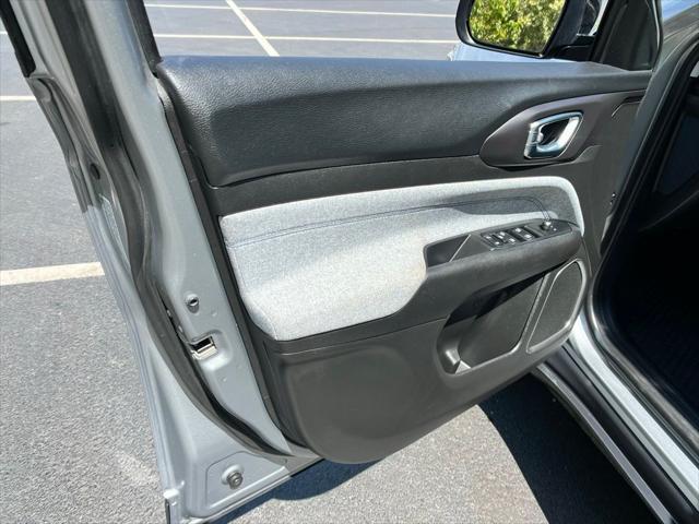 used 2022 Jeep Compass car, priced at $24,982
