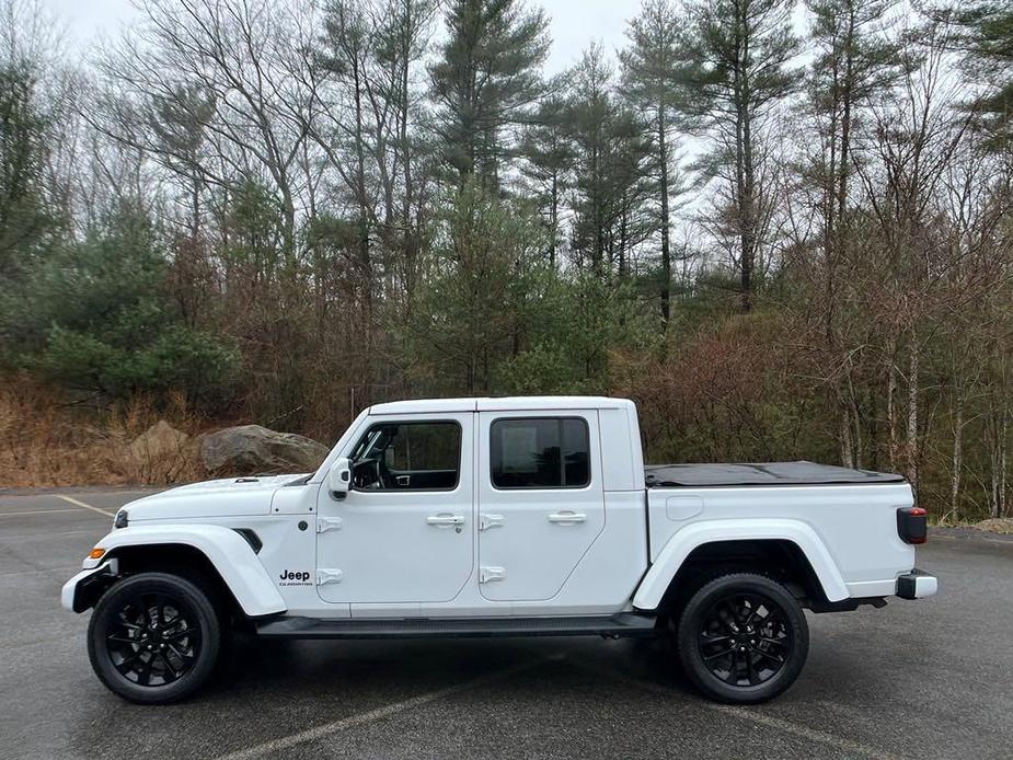 used 2021 Jeep Gladiator car, priced at $38,844