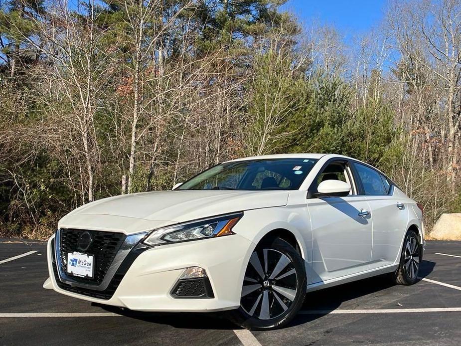 used 2021 Nissan Altima car, priced at $19,587