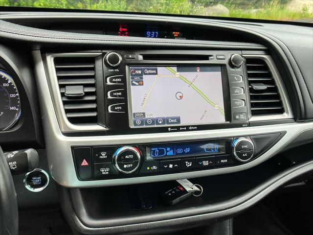 used 2017 Toyota Highlander car, priced at $23,987