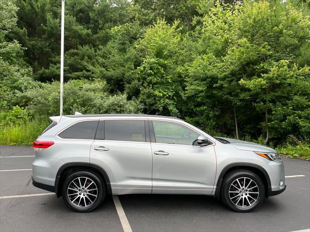 used 2017 Toyota Highlander car, priced at $23,987