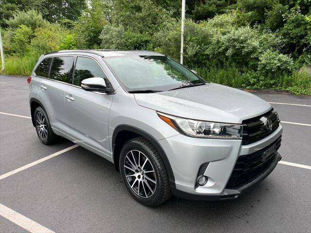used 2017 Toyota Highlander car, priced at $23,987