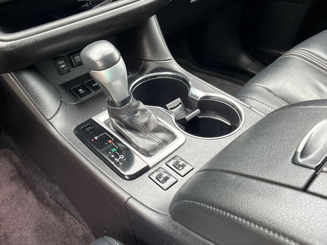 used 2017 Toyota Highlander car, priced at $23,987