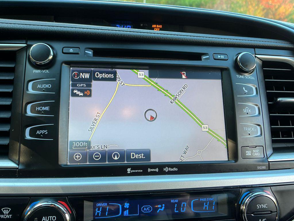 used 2019 Toyota Highlander car, priced at $26,709