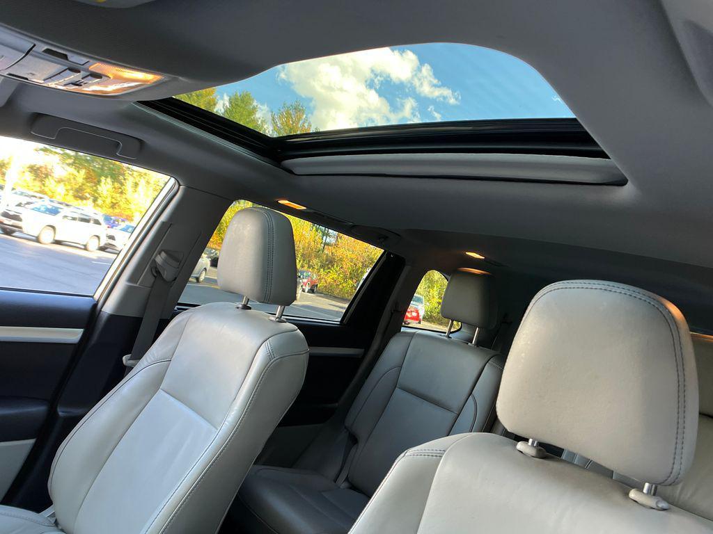 used 2019 Toyota Highlander car, priced at $26,709