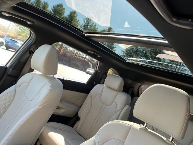 used 2025 Kia Sorento Plug-In Hybrid car, priced at $48,868