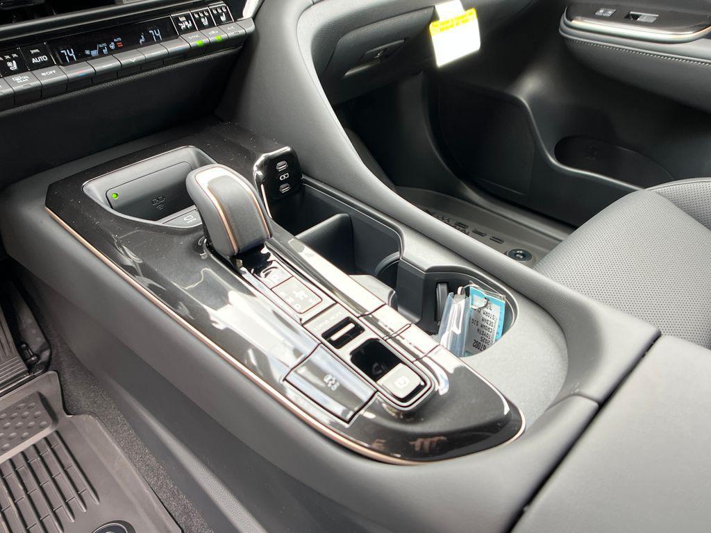 new 2025 Toyota Crown Signia car, priced at $48,229