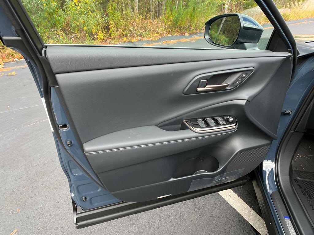 new 2025 Toyota Crown Signia car, priced at $48,229