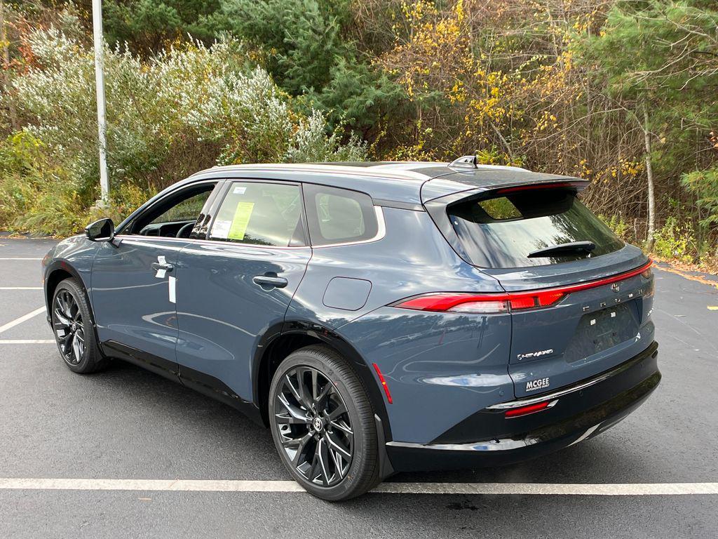 new 2025 Toyota Crown Signia car, priced at $48,229