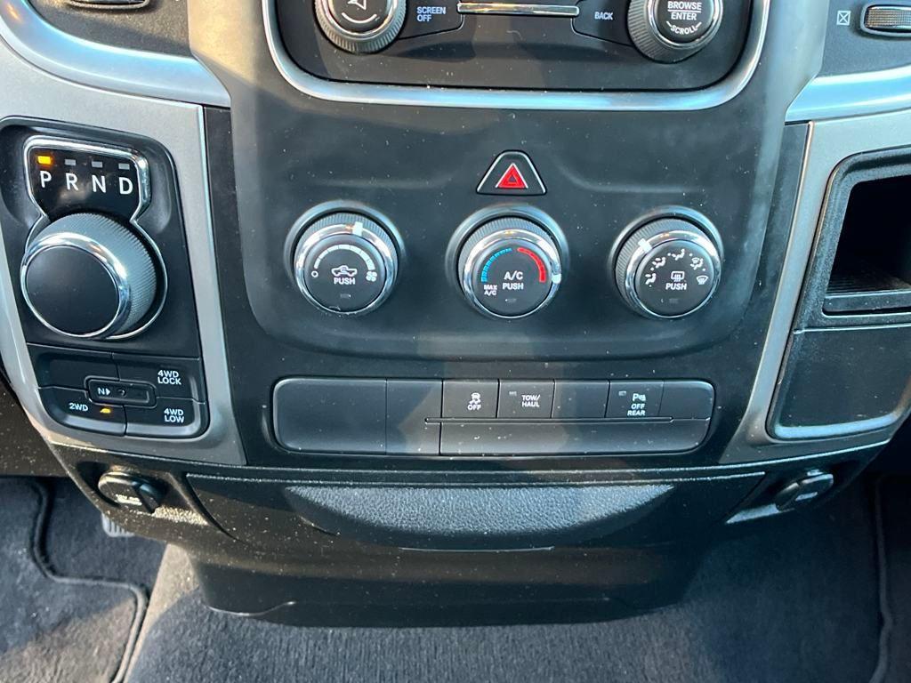 used 2019 Ram 1500 Classic car, priced at $26,641