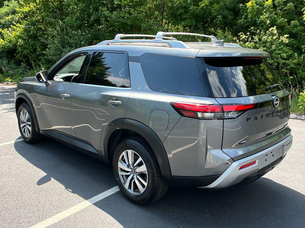 used 2022 Nissan Pathfinder car, priced at $23,742