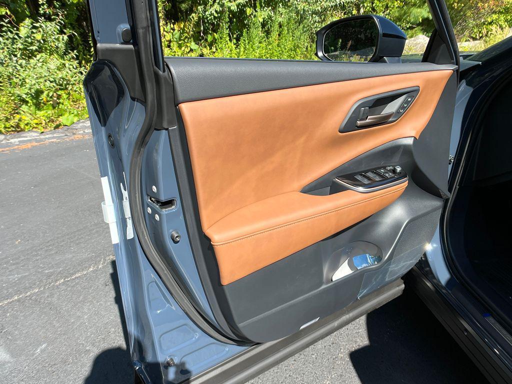 new 2025 Toyota Crown Signia car, priced at $48,229