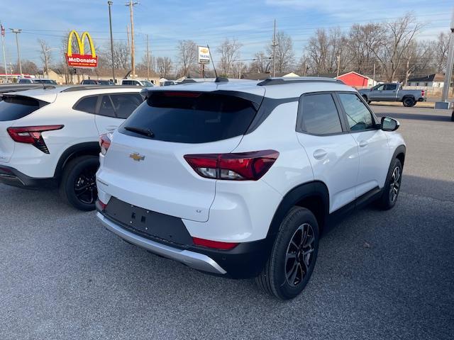 new 2025 Chevrolet TrailBlazer car, priced at $28,475