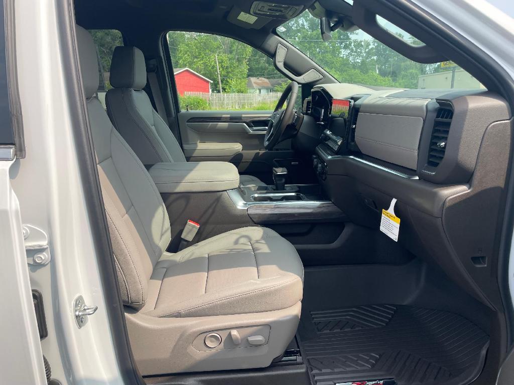 new 2025 Chevrolet Silverado 1500 car, priced at $61,985