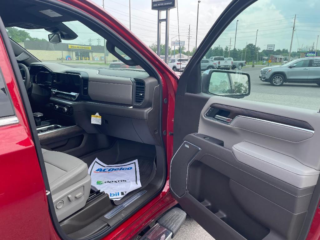 new 2025 GMC Sierra 1500 car, priced at $63,125