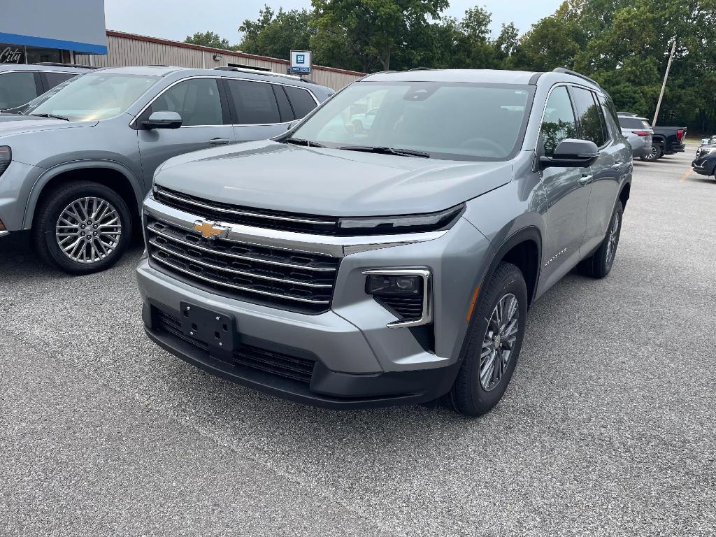 new 2026 Chevrolet Traverse car, priced at $47,345