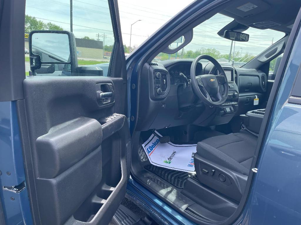 new 2025 Chevrolet Silverado 2500 car, priced at $57,895