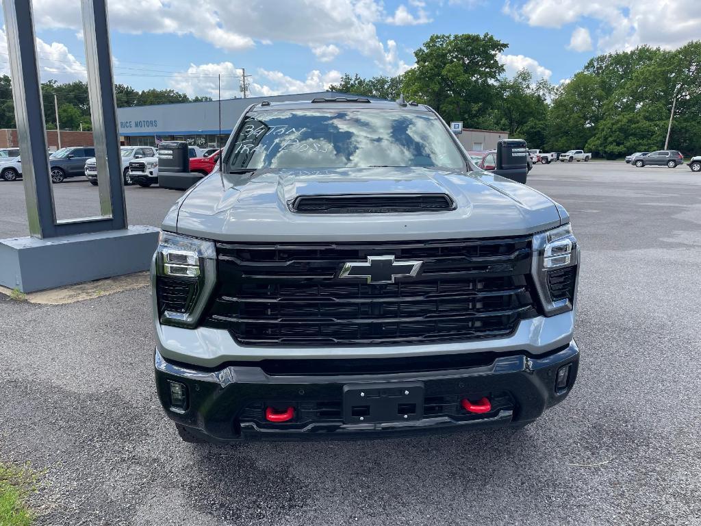 new 2025 Chevrolet Silverado 2500 car, priced at $66,665