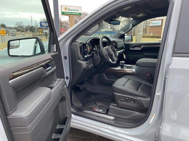 new 2025 Chevrolet Silverado 1500 car, priced at $59,070